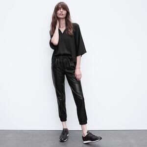 The Reset Vegan Leather Jogger Black - M